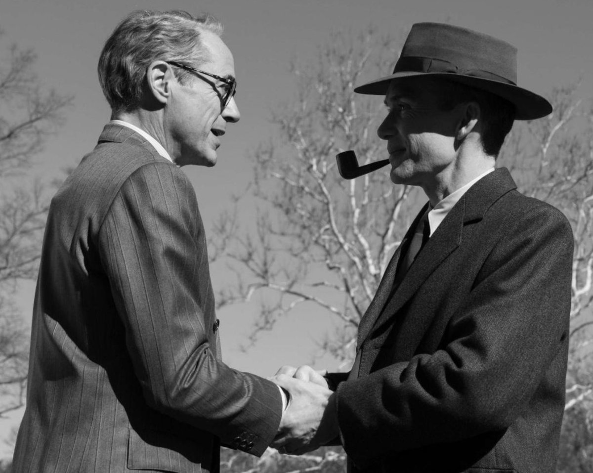CultureCrave's tweet photo. Robert Downey Jr. has high praise for Cillian Murphy's performance in #Oppenheimer 

"He is so beyond exceptional … been on some tough projects ... I have never seen anyone have a bigger lift in the history of my career than Cillian Murphy playing Oppenheimer" https://t.co/XT3bSs8Kbb