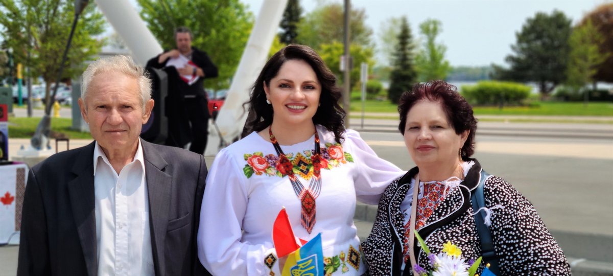 MartaShpak's tweet photo. З Днем Народження дорогий наш Тато і Дідусь. 
Дякуємо за твоє добре серце і шану від людей. 

#happybirthday #dearfather #StandWithUkraine https://t.co/8uBkLnp3Sg