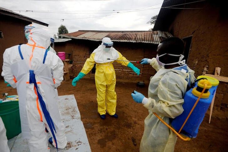 ⚠️ BREAKING: New Ebola outbreak confirmed in DR Congo🇨🇩

UN health agency scales up response 

@DavidJoffe64 @ejustin46
@LauraMiers @NjbBari3 @RajlabN