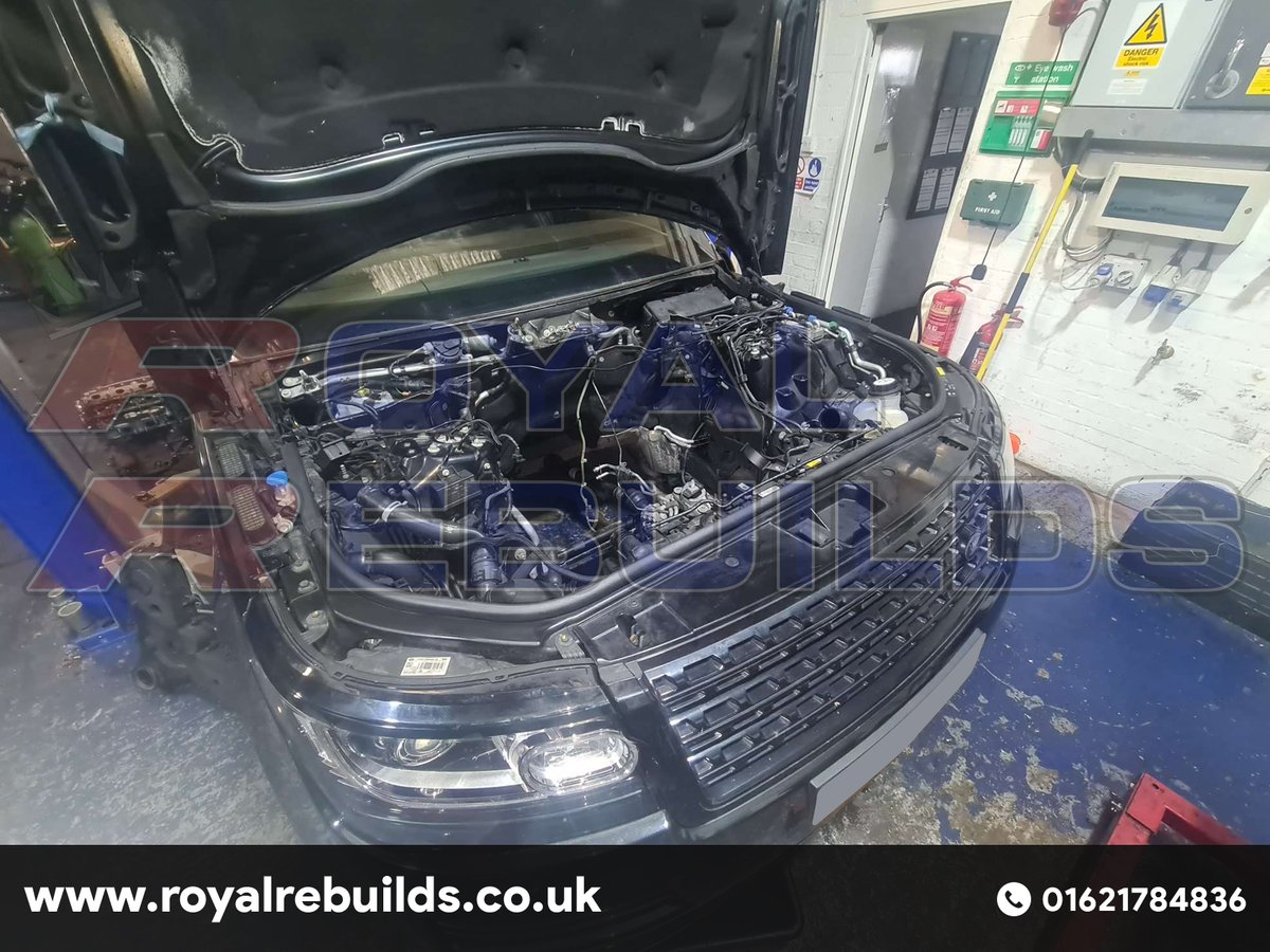 Vogue 3.0TDV6 Engine rebuilt.
Learn More: royalrebuilds.co.uk/range-rover-vo…

#JLR #LandRover #RangeRover #Jaguar #Vogue #RangeRoverVogue #EngineReplacement #EngineReconditioning #EngineRebuilt