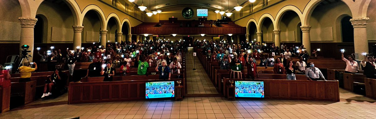 At the close of the disaffiliations, we lamented the departures of clergy and laity with whom we’ve shared in ministry, reminded ourselves of who Jesus calls us to be, and told our departing siblings we’ll “keep the light on for you” #mscumc23 #UMC