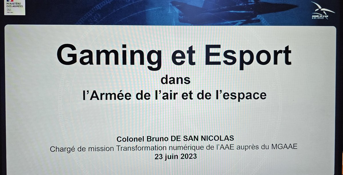 La présentation sur la #gaming et l'#esport dans @Armee_de_lair est prête.
Rendez-vous au stand de l'@Armee_de_lair à 1300 au @salondubourget #SIAE2023.
C'est vraiment une journée spéciale pour moi.