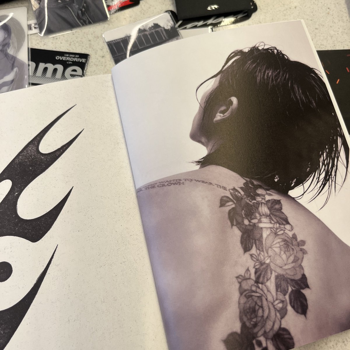 imjakyak's tweet image. 그 임창균씨, 벗었다는 말은 안해줬잖아요🫠