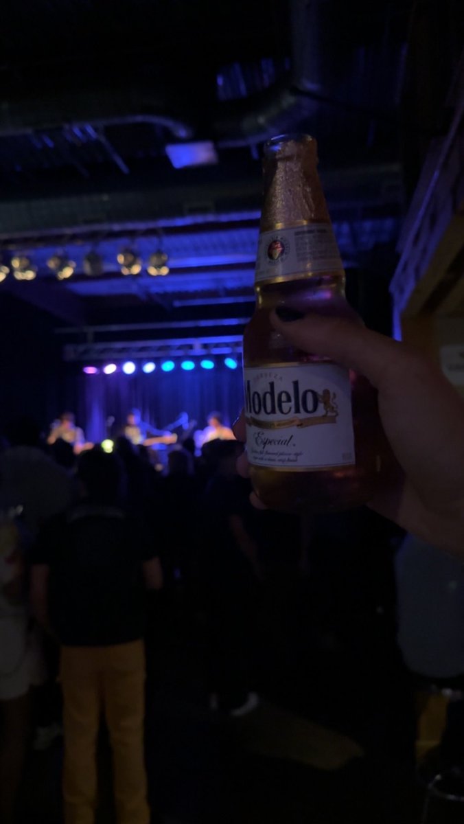 ISyaboijj's tweet image. I saw glare today #shoegaze #glare #alienboy