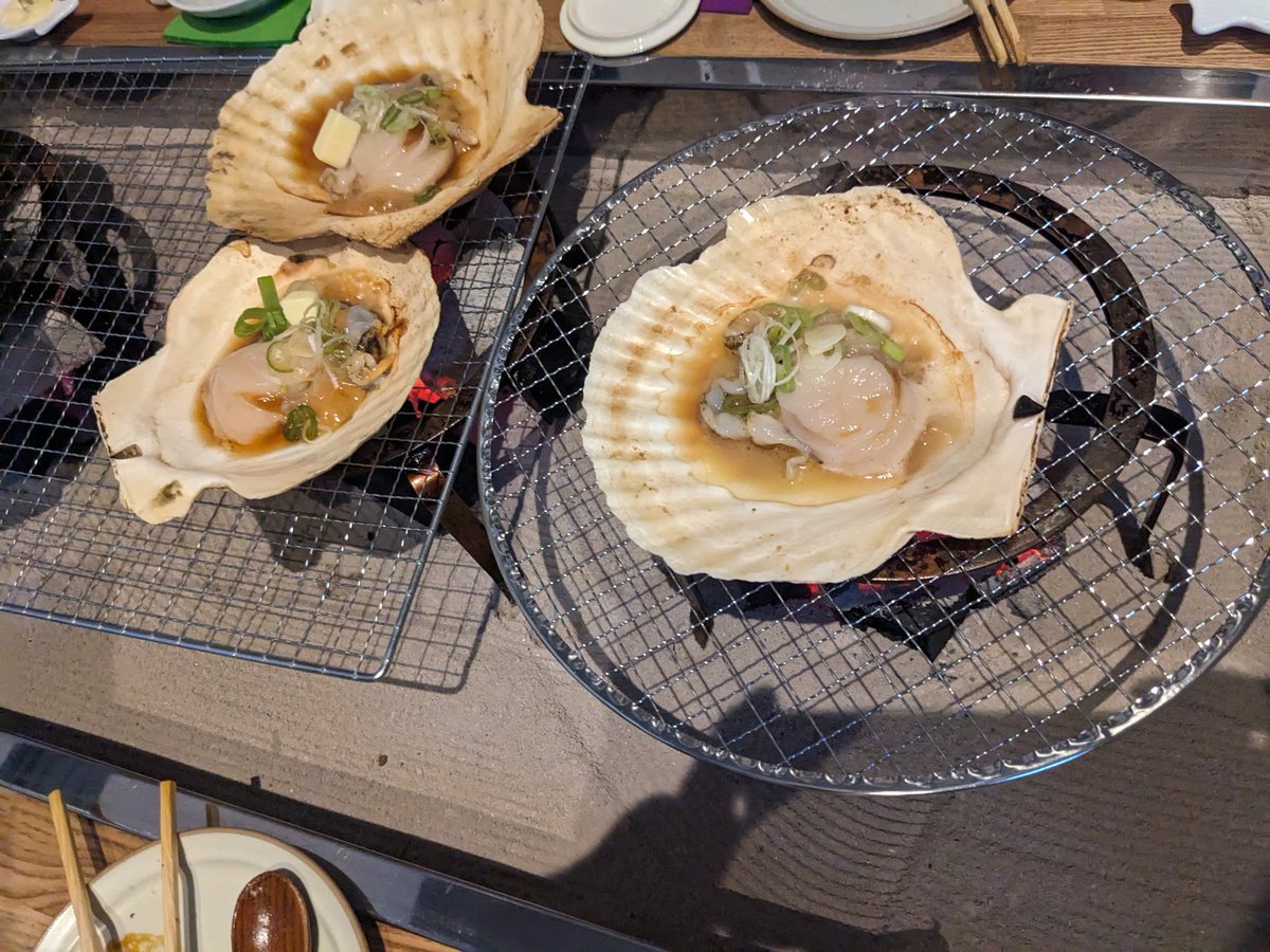 tomoR35's tweet photo. 帆立のでかさよ！ https://t.co/SBSZyJuVeI