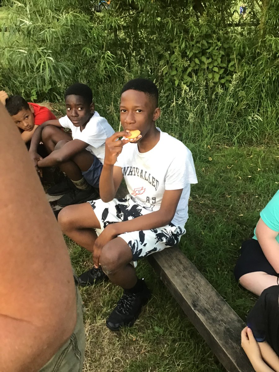 RoebuckSchool's tweet photo. Weโve kept the children busy with a whole range of evening activities including hiking, campfire, rounders, movie night and plenty more๐ฅ #year6 #residential #makingmemories #outdoorlearning #hiking #campfire #smores #toastedmarshmallows https://t.co/pqtCYGyQop