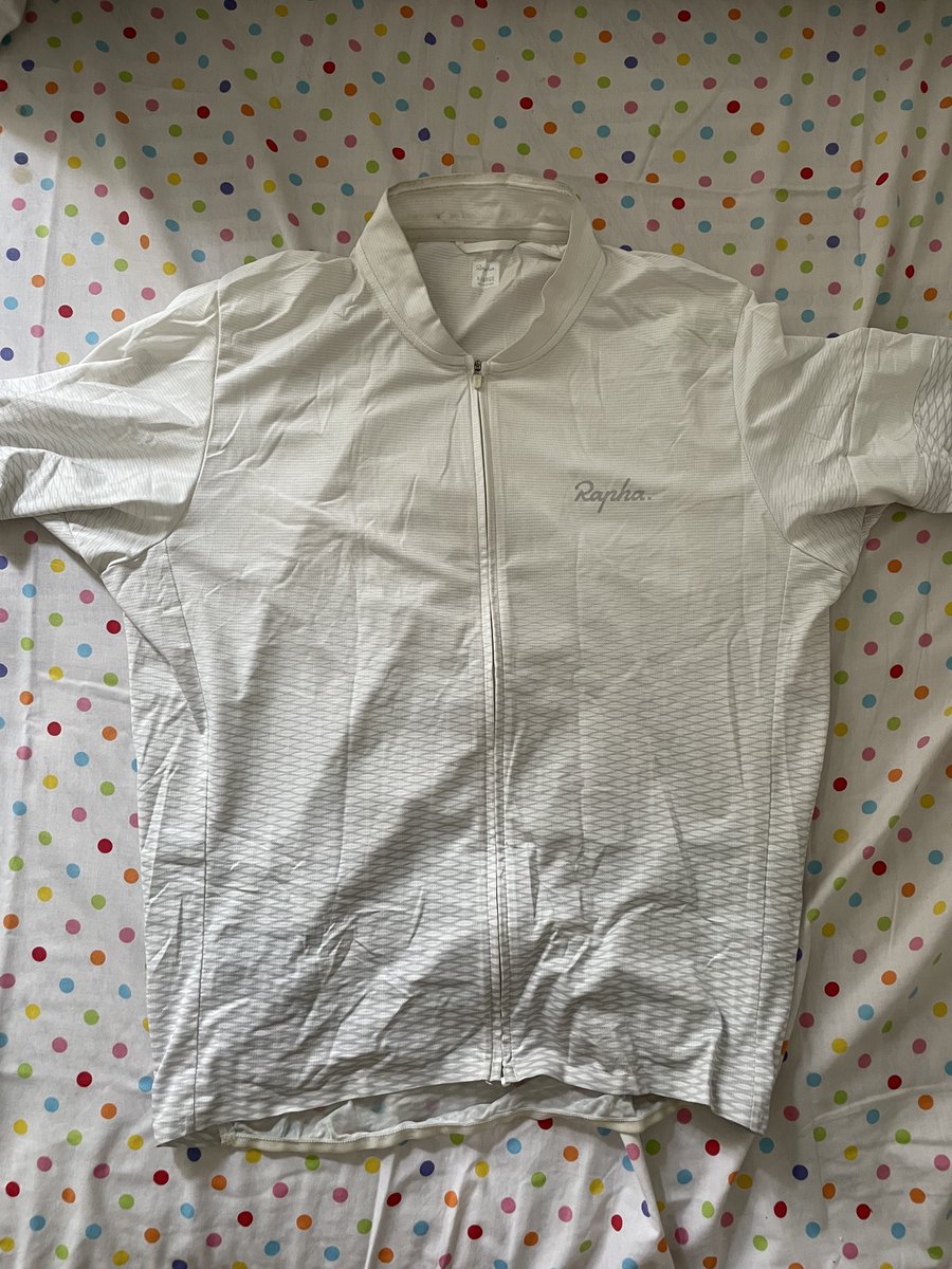 yang cari jersey rapha original size XL. pukul rata aja 500 satuanya. 

#fnfjb <a href="/indotrack/">Indonesia Track Bike</a> <a href="/hvbnthvg/">HUB & THUG</a>  thankss