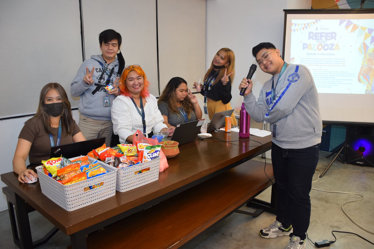 iSupportGroup's tweet photo. We brought the carnival to the office! 🎪 🎉

Check out the snaps from our recent Refer-a-Palooza!

#isupportworldwide #isw #fyp #foryou #joinus #companyperks #employeeengagement #funactivity #corporatelife #officeday #officeperks #referapalooza #erp #employeereferralprogram https://t.co/SyrSWebM8h