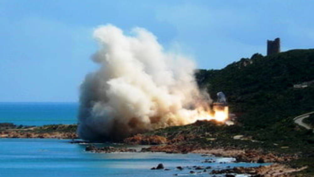 Ferula18's tweet photo. "Territorio chiave per la difesa"
crosetto ha chiarito che la #Sardegna è fondamentale non per cultura, lavoro, natura, bensì per le esercitazioni militari che sono unica importanza che vale.
Gli schiavi si trattano così.
Comunque, nonostante e sempre
Buongiorno a tutti ✴️ https://t.co/xAdlcBiF0j