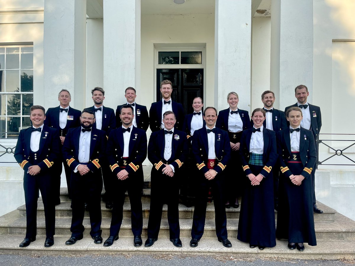 Mike Russell (@navygp) on Twitter photo Team Phot with the future of RN General Practitioners!
A lovely evening at <a href="/INM_RoyalNavy/">Institute Of Naval Medicine</a> with all our doctors/dentists currently doing their specialist training in the NHS. Team Phot with the future of RN General Practitioners!
A lovely evening at <a href="/INM_RoyalNavy/">Institute Of Naval Medicine</a> with all our doctors/dentists currently doing their specialist training in the NHS.