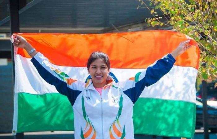My wholehearted #congratulations to #BhavaniDevi on her remarkable achievement at the 2023 Senior Asian Championship! 
Her historic win in the women's Sabre event has brought immense pride to #India. Kudos! 🇮🇳 #WomenPower #WorldChampion 

@YASMinistry @Media_SAI @IamBhavaniDevi