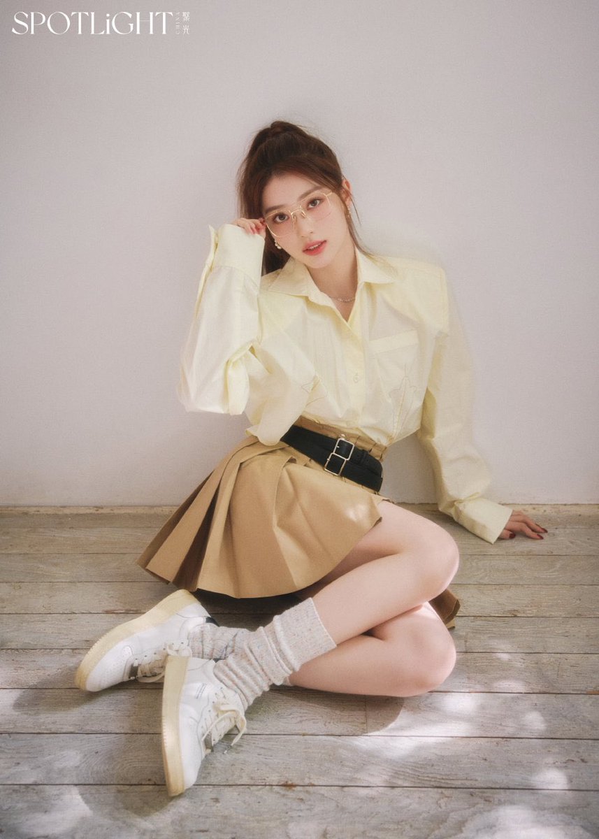 uri_bada's tweet image. she’s sooo etherial words cant describe 😭😭😭 she has soo so much potential 😭😭its dangerous for my wallet sake BUT good for mental 

XIAOTING WHAT IS 4+4???