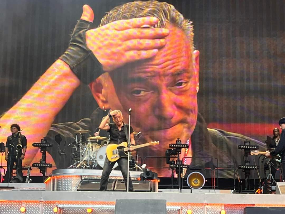 Bruce Springsteen European Tour on Twitter "Bruce Springsteen & the 