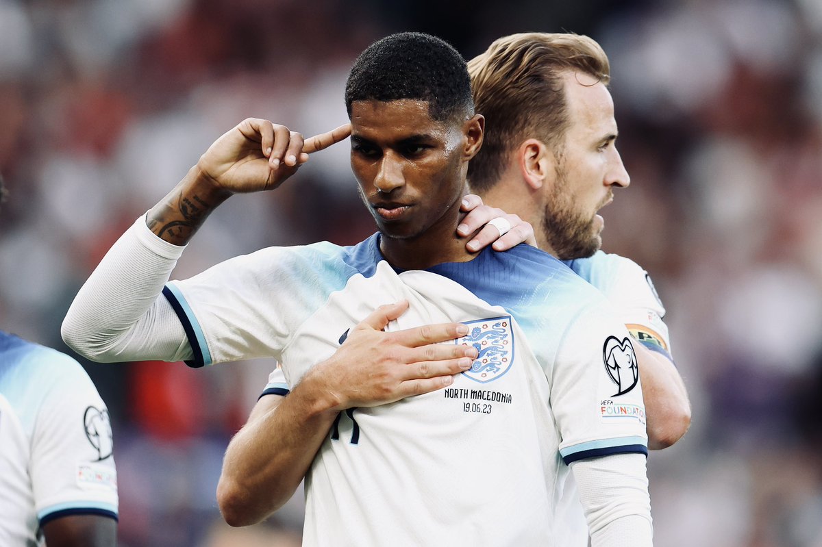 ranentkl's tweet image. Good Morning Reds ❤️

How’s everyone doing? 😁

#MUFC 🔴