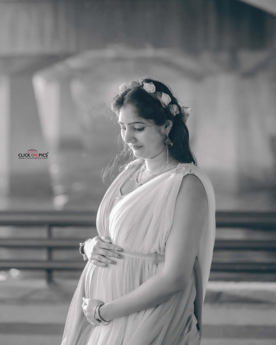 Clickonpics's tweet photo. Baby Bump #clickonpics #babybump #pregnancy #pregnant #baby #maternity #momtobe #motherhood #babygirl #babyboy #newborn #love #maternityphotography #babyshower #weekspregnant #family #maternityshoot #momlife #pregnantbelly #mumtobe #maternityfashion #babyontheway #babylove #bebe https://t.co/UJH5q2AjUv