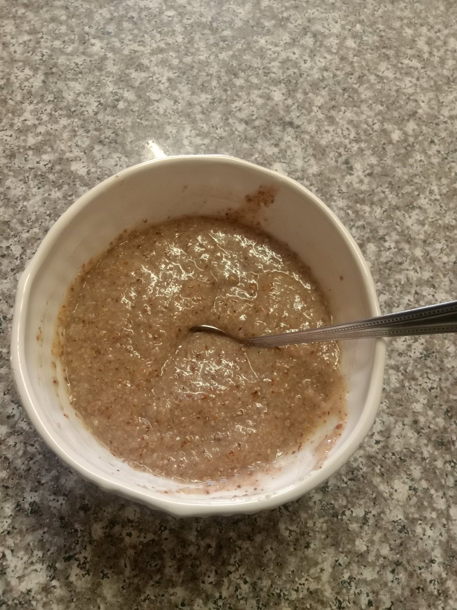 RethabileThaele's tweet photo. The most vital meal of the day...Motoho o retetsweng🥣🥰
#Madume❤️🇱🇸 https://t.co/V0uYXbsTr1