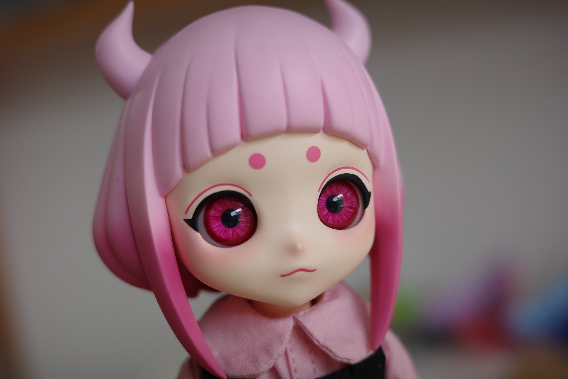 デンシタコ」シリーズなどで知られる造形作家／イラストレーター