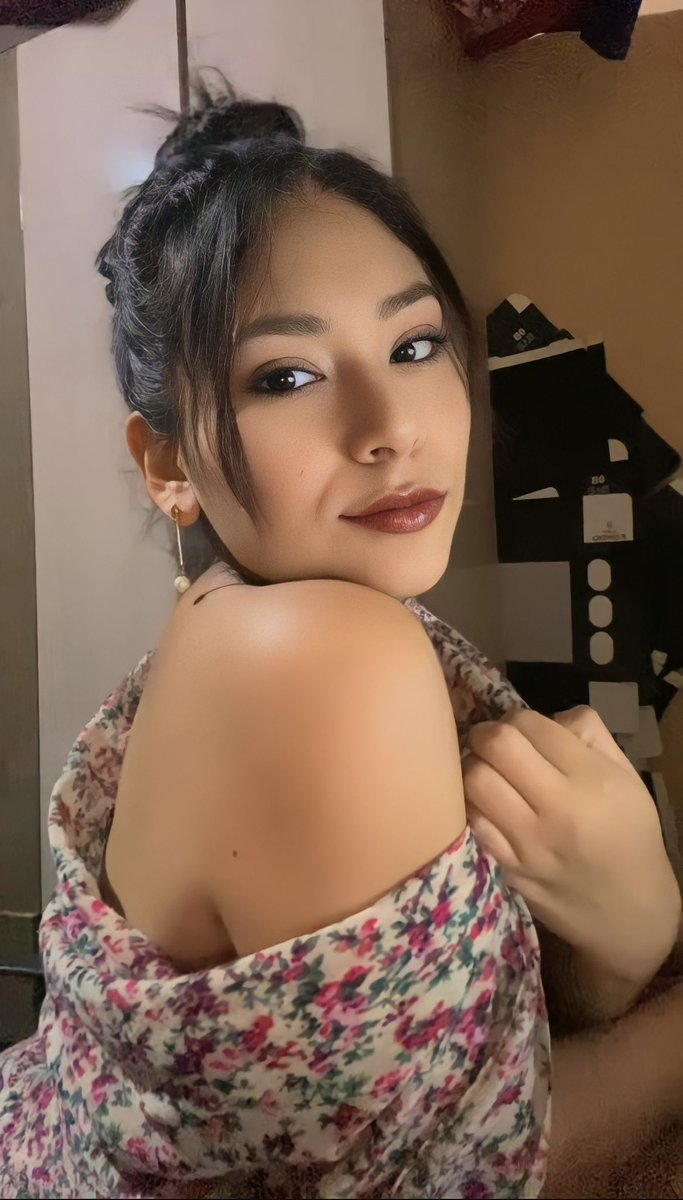malunat2104's tweet photo. Suscribete !! https://t.co/NW245qnQwZ 
 #Only18 #onlyfansmodel #onlyfansFree #onlyfans_girl #girls #footfetish #latina #findom #feetmodel #wrinkledsoles #atlfeet https://t.co/Iiz6c3U4Rn