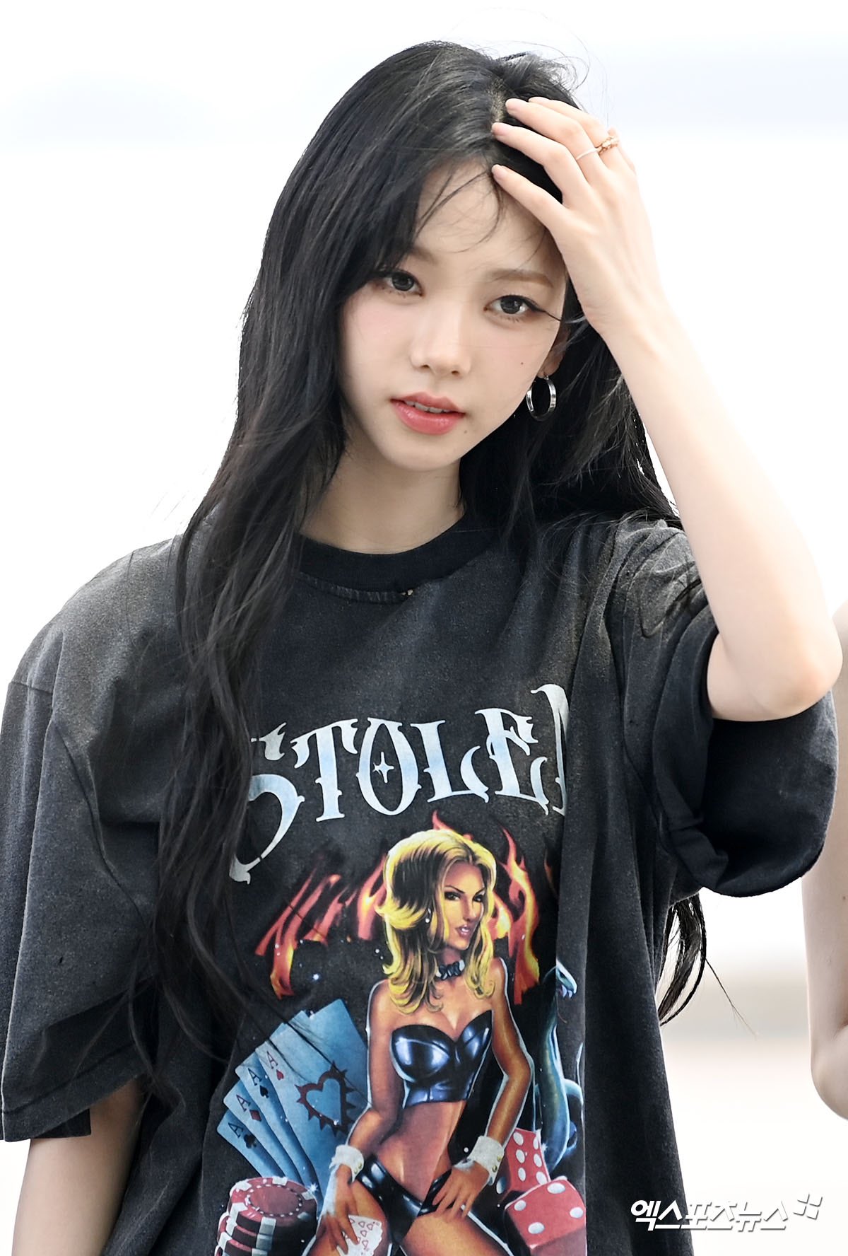 【関税込み】Stolen Girlfriends Club Tシャツ Stolen Girlfriends Club t-shirts for Men | SSENSE Canada