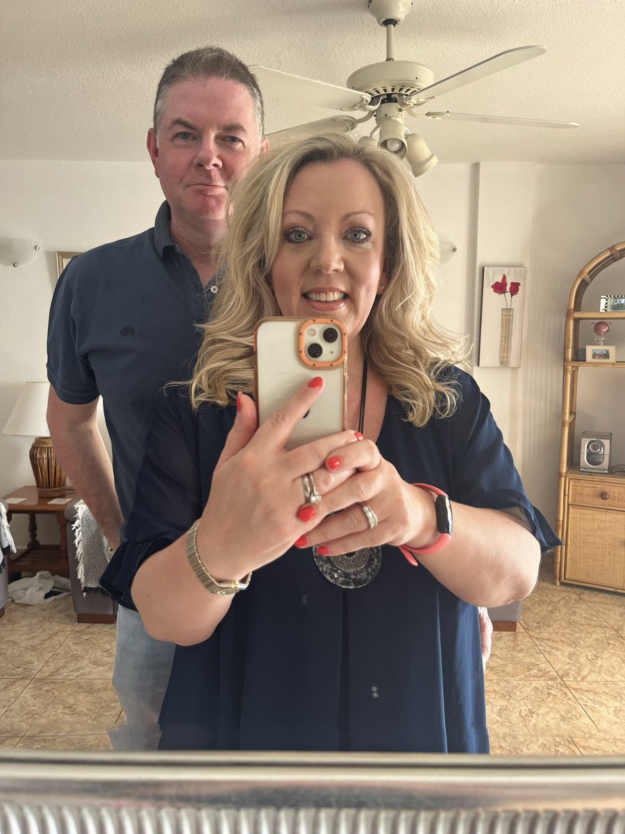 22 years ago today we said ‘i do’ - I even said the word obey in my wedding vows…not sure how that’s worked out 😜 Happy anniversary Mr Graeme McBride - thanks for the card….sorry for my lack of one…have this soppy post instead ❤️❤️😍😍xxx
