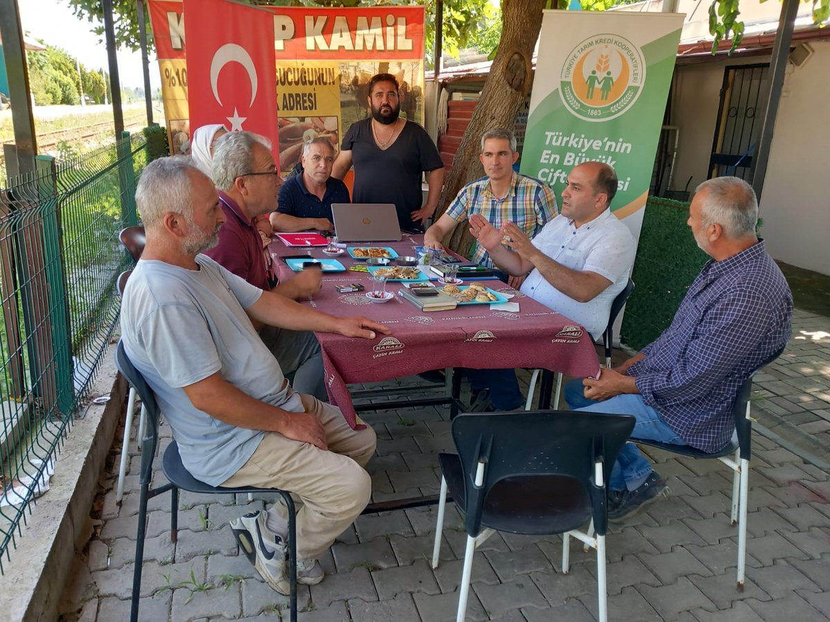 608 sayılı İsabeyli ve 292 Yazırlı Tarım Kredi Kooperatifi faaliyet alanındaki çiftçilerimizle Köy Toplantısı yapılmıştır. TK Yem markalı yemlerin tanıtımı, hayvan bakım ve beslenmesi ile Kooperatifimizin hizmetleri hakkında Çiftçilerimize bilgilendirme yapıldı.