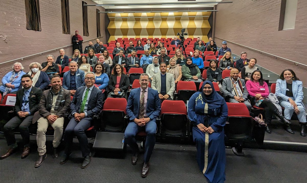 UNHCR had the pleasure of celebrating #RefugeeWeek in Melbourne with @HOSTIntl at  the <a href="/CowenCentre/">Sir Zelman Cowen Ctr</a>. Thank you HOST International for all the work you do in supporting those forced to flee and for standing #WithRefugees <a href="/naijit/">Naijit Lam</a>