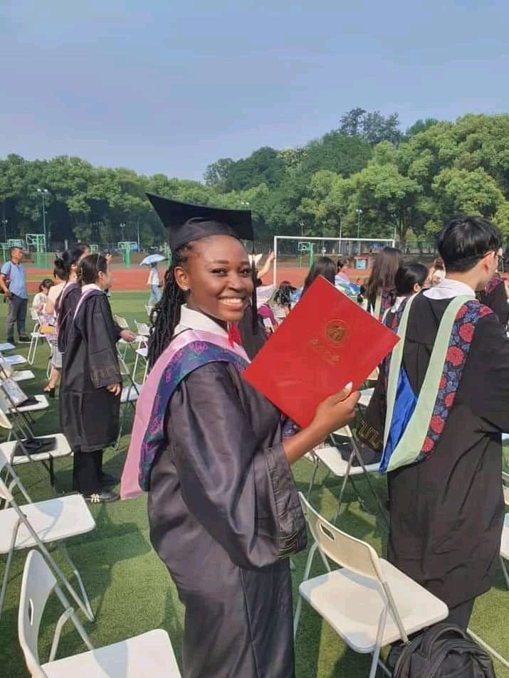 PeterObi's tweet photo. I congratulate Miss Ifeoma Amuche, a Nigerian student who recently emerged as Best Graduating Student at South West University, China. It takes immeasurable hard work and dedication to achieve such an academic feat, and stand out from the crowd. https://t.co/lRMt5F8Wv2