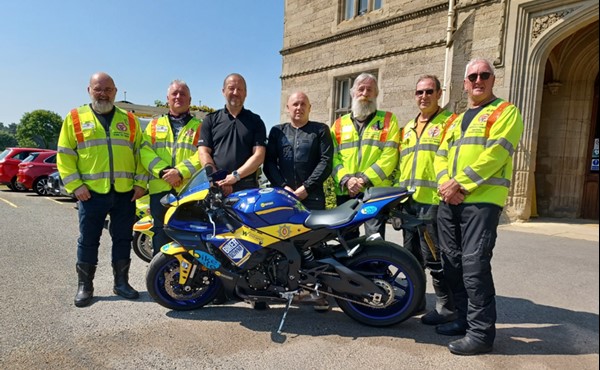 Revving up support for Warwickshire and Solihull Blood Bikes fund-raiser - leamingtonobserver.co.uk/news/revving-u…