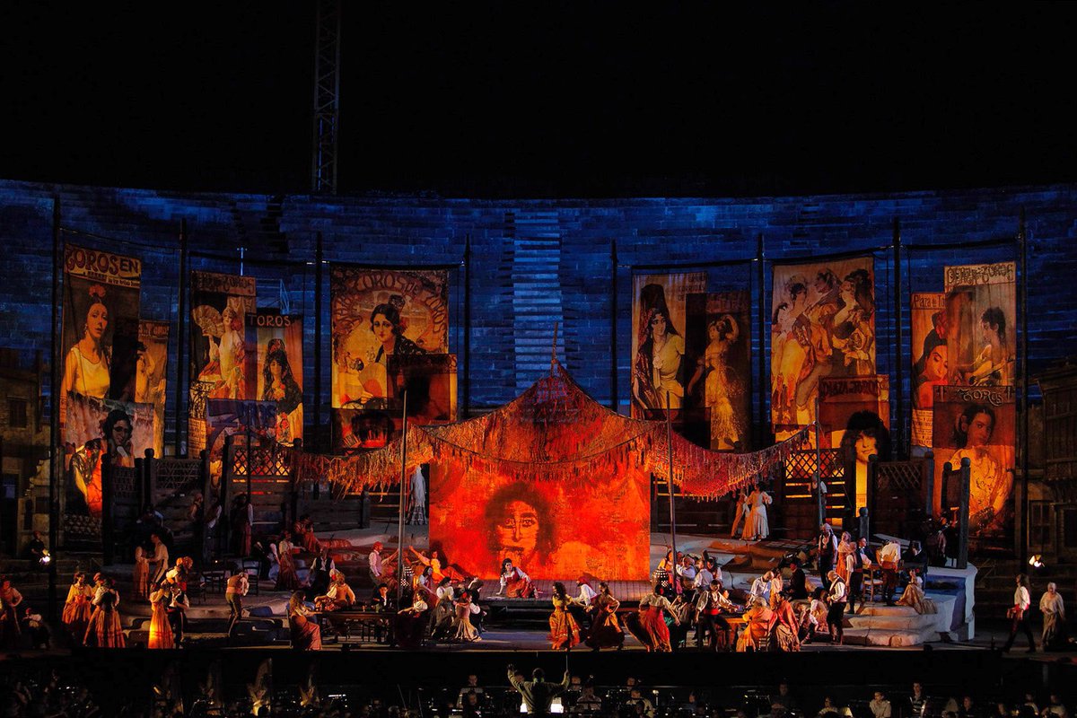 Tonight, Freddie De Tommaso returns to the Arena di Verona as Don José in Franco Zeffirelli’s production of CARMEN conducted by Daniel Oren! @FredDeTommaso @arenadiverona