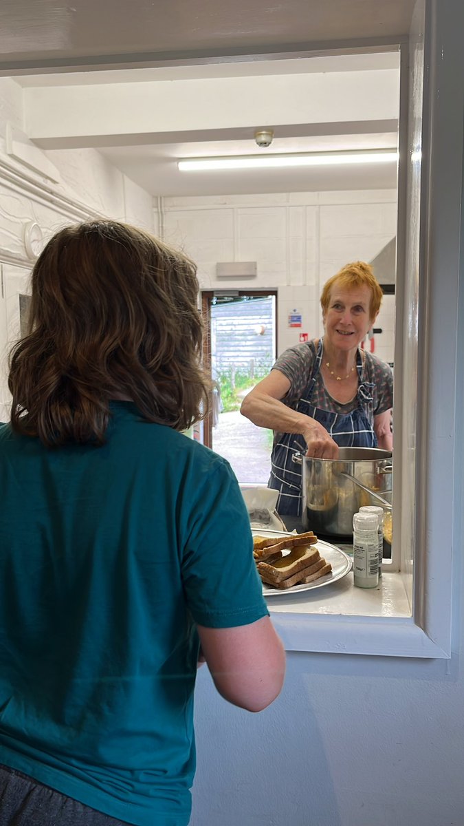 Willowclasshh's tweet photo. A massive thank you to Sandy who has catered for us during our stay! The food was absolutely delicious and it was great seeing and hearing such wonderful manners from the children. @PinkeryENPA https://t.co/W07FqSEoRP