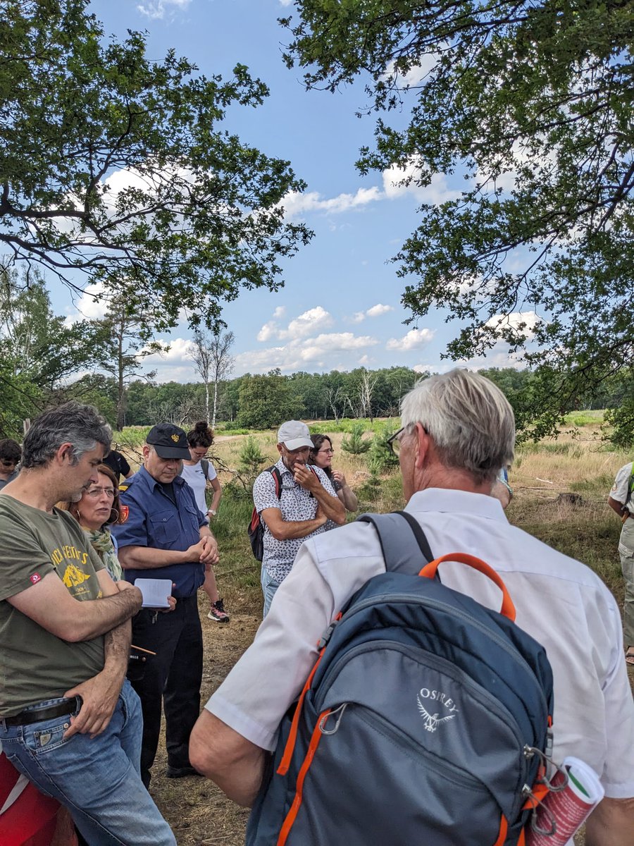 marcdelparc's tweet photo. #ClimateChange and its effects does not stop at borders. Whether it is dry summers leading to forest fires, or high amounts of rain in a small-time frame causing flooding, these disasters require a transnational approach. We discuss those in the @EUROPARC’s #TransParcNet meeting https://t.co/uSUJP0lRPy