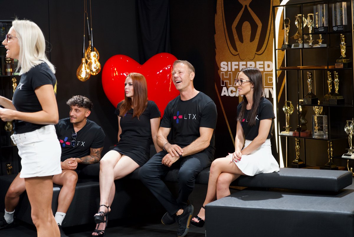 Gaia On Top on Twitter: "GaiaOnTop COACH at the... Rocco Hard Academy. @RoccoSiffrediXX