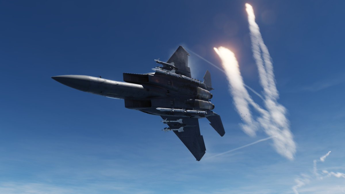 Cinari_Amatuka's tweet image. とりあえず一通り飛んで着陸
印象は・・・重い！
後部で操縦可能だけど前見えないねぇ
#DCSWORLD #RAZBAM