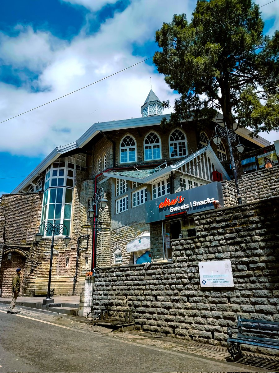 Self_love_2002's tweet photo. Streets of Shimla

📸 SUKANYA DUTTA

DEVICE :- @realmeIndia 9
#shotonrealme

@Pindle_India
https://t.co/18afS14Qcr

#shimla #streetphotographers https://t.co/3Q1Y4gl6oZ