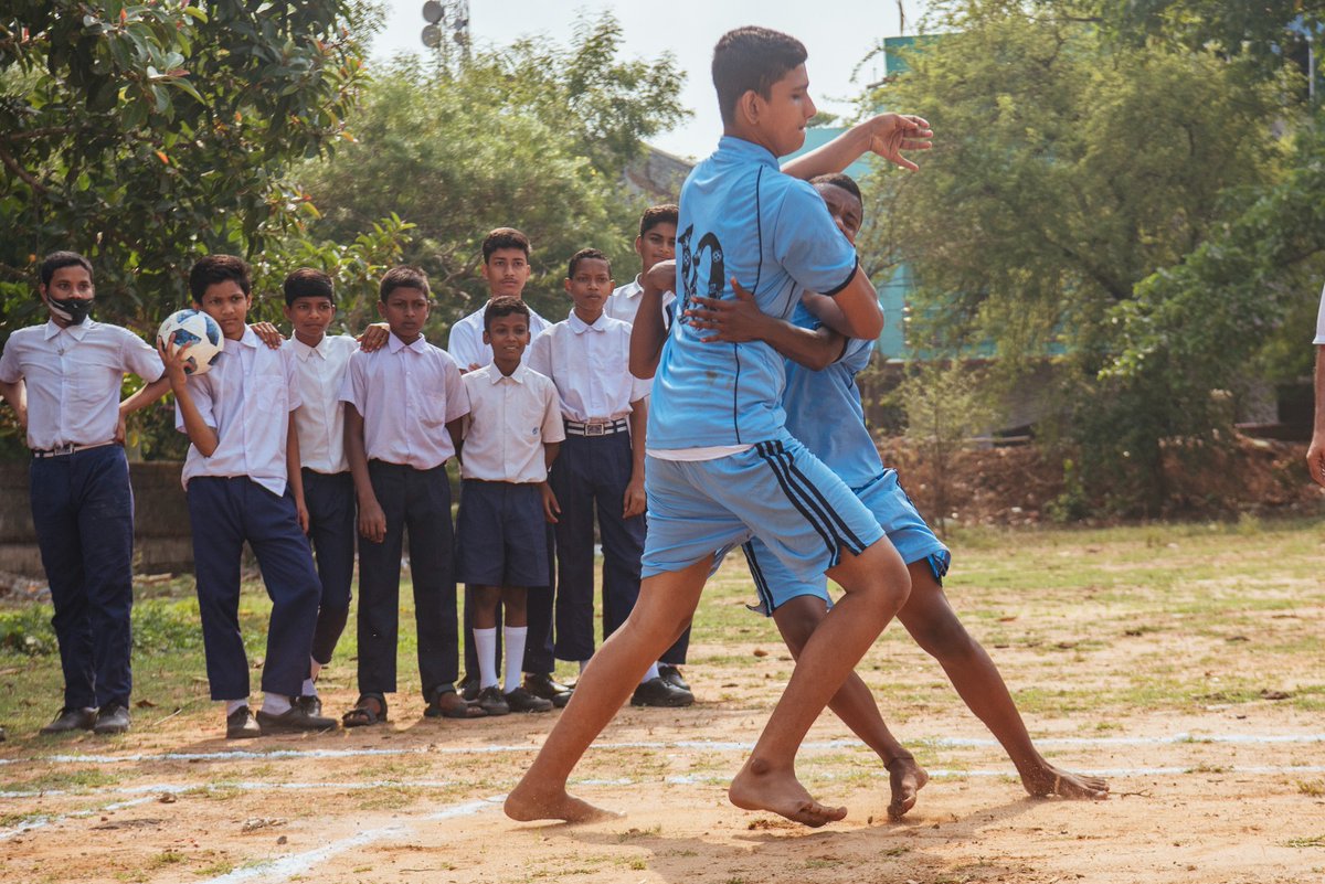 #Schoolchildren playing #Kabaddi in #Rourkela in Odisha on the occasion of #InternationalOlympicDay

@Abhinav_Bindra @abfoundationind @sports_odisha
@SMEOdisha

#LetsMove #Sport @Olympics