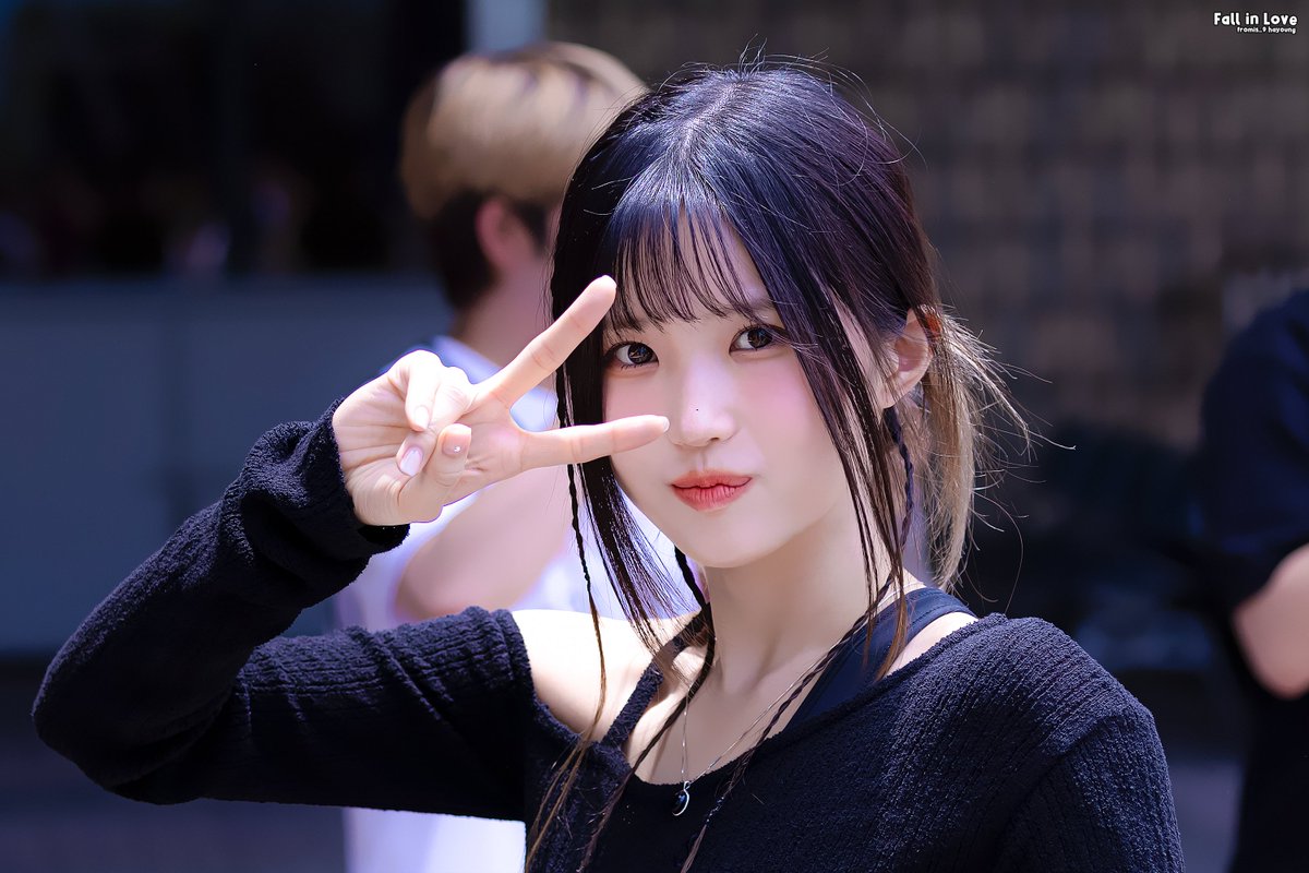 230623 미니팬미팅

#송하영 #fromis_9 
#HAYOUNG #프로미스나인