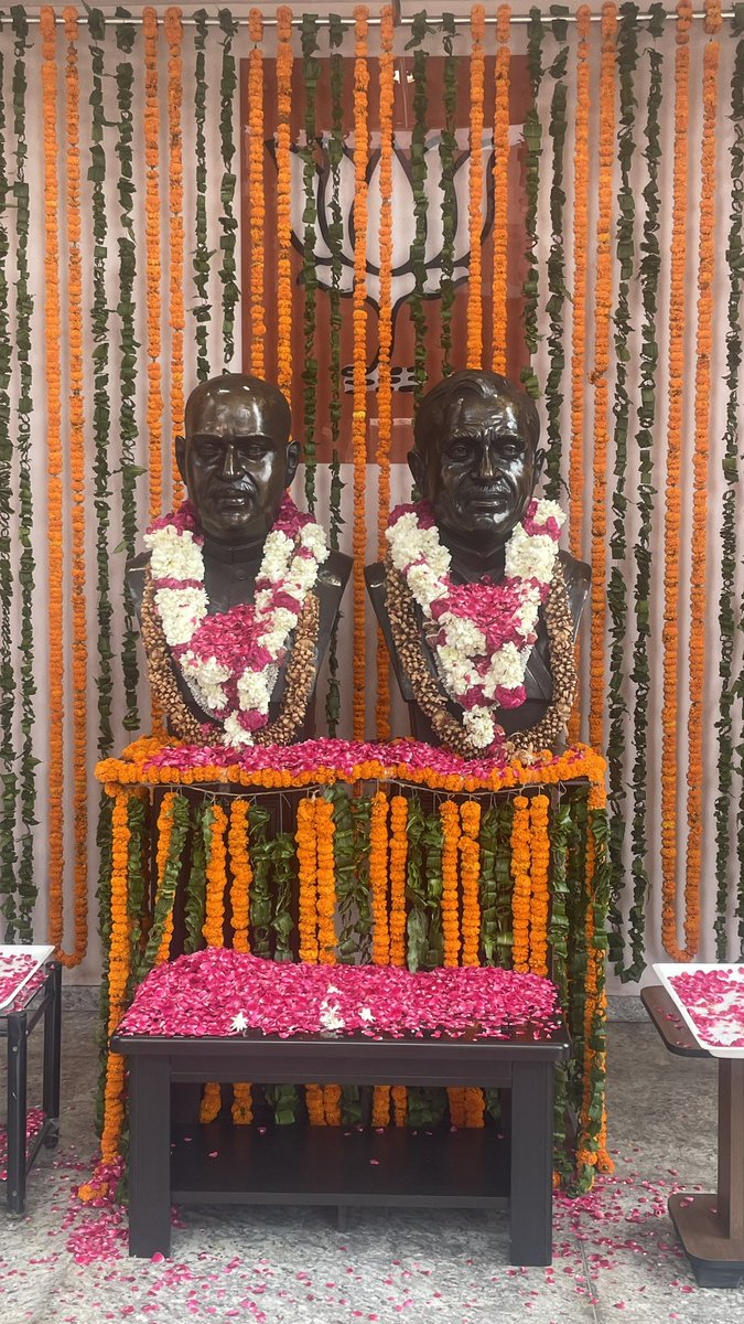 Today Paid tributes to Dr.Syama Prasad Mukherjee ji on his death Anniversary at BJP Central office,New Delhi #BalidanDiwas #DrSyamaPrasadMukherjee