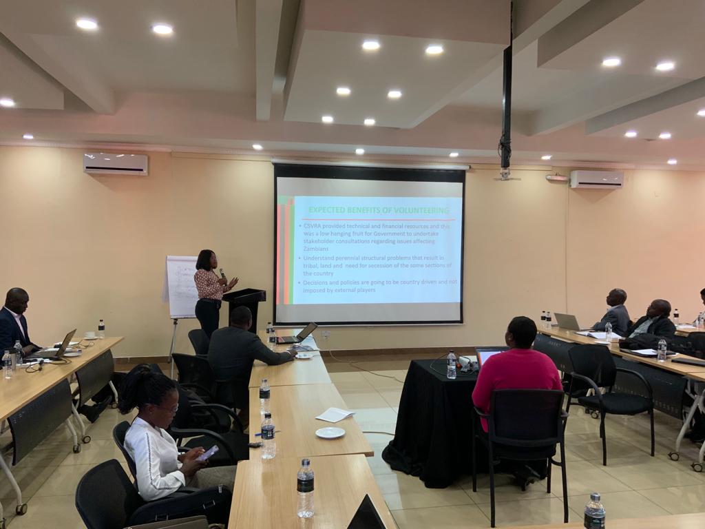 COMESA_GPS's tweet photo. ✳️What are the Benefits of Volunteering for a Self-Assessment?
#Zambian Delegation share their country experience on the Country Structural Vulnerability and Resilience Assessment #CSVRA process that they are currently implementing.
@MalawiTweet
#SVRAProcess🇲🇼 https://t.co/iXLx5wKF1l