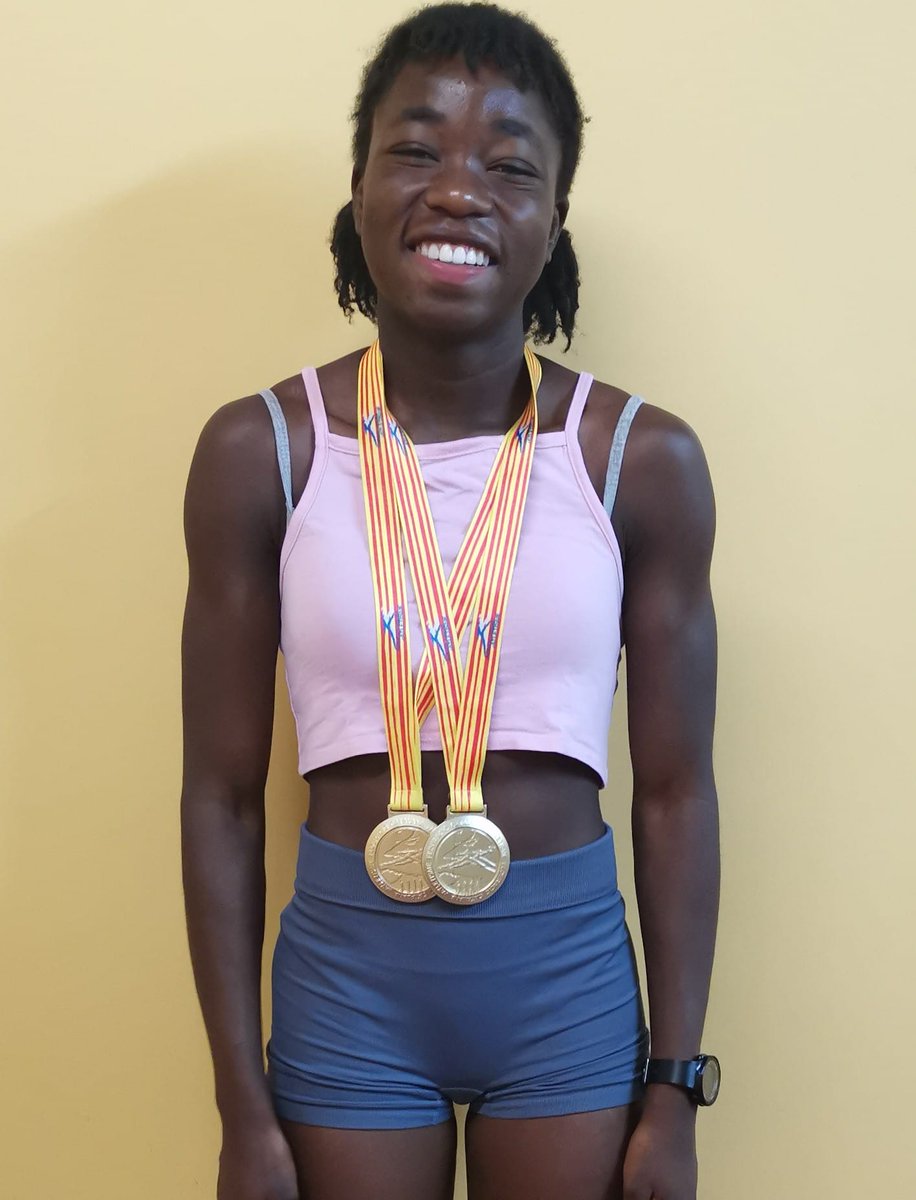instivacarisses's tweet photo. El passat dissabte 17 de juny la nostra alumna Ericka Maseras Farré va quedar campiona de Catalunya sub20 en les proves de 100 i 200 metres llisos.
Enhorabona, Ericka!
#campiona #fca https://t.co/P6Qh639rmR