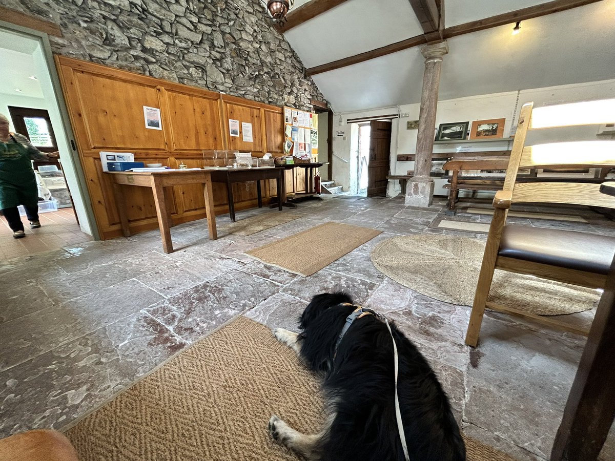 keswickbootco's tweet photo. Finally made it over to the Mosedale coffee shop it’s in the Quakers building and it’s open Wed to Sun and it’s fantastic cheep as chips great quality and even better supports the local community also Hairy Hungarian friendly 🐾 thanks to @TinaBeckDash for posting about this https://t.co/NFmKFduyVS