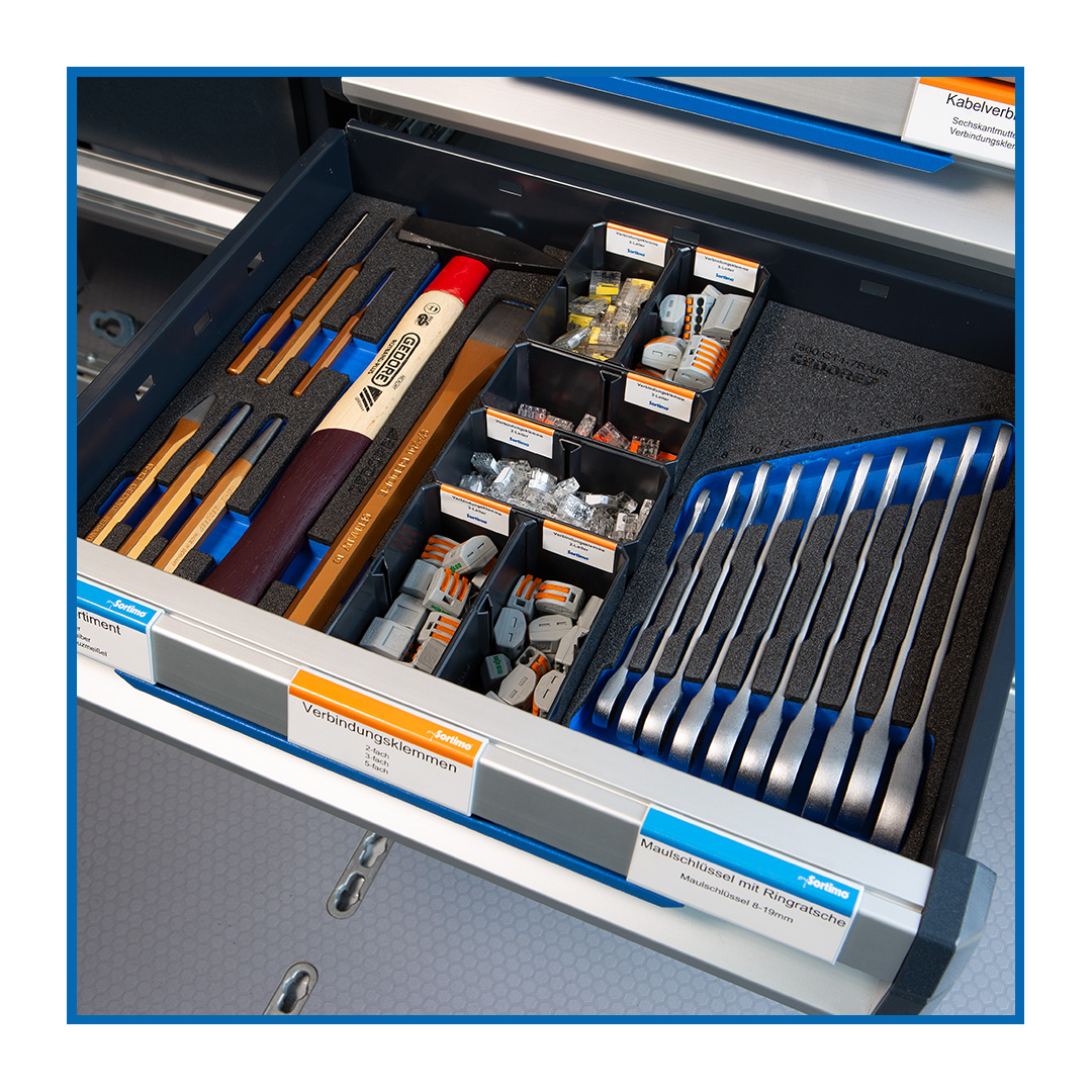 🚗SR5 vs. Globelyst4: Quick Installation and Tailored Solutions🚗

🔹 Quick and Easy Installation with our SR5: Fast installation, so you can do it yourself
🔹 Tailored Solutions with our Globelyst4: Tailored solutions for various trades

👉 bit.ly/3Ls1Zvh