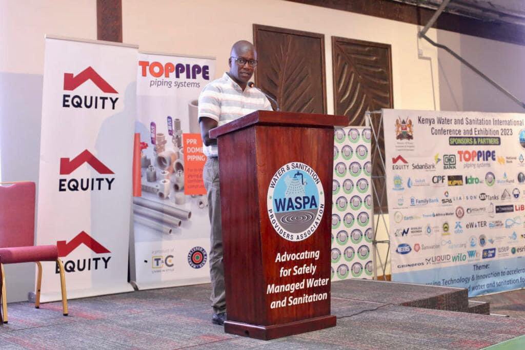 FrancisThoya001's tweet photo. Happy to have graced the closure of the Kenya Water and Sanitation International Conference 2023 that was attended by over 1,000 participants from the water sector. @A_S_Nassir @WASPAKenya @wasreb @dwnrcr @achiengemmily https://t.co/M5dGxdc0Cc