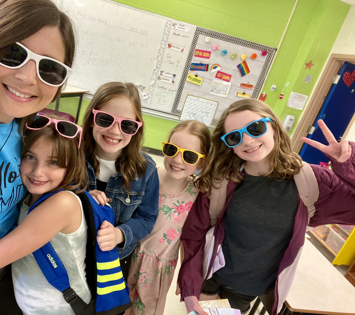 4MsGreene's tweet photo. Wow! What an incredible group of Grade 4 students I had the pleasure to teach this year! I have been truly blessed❤️ We have had such an amazing year @holyfamilyscho2 Happy Summer!🍉😎⛱ #grade4rocks https://t.co/s09i7nVILI