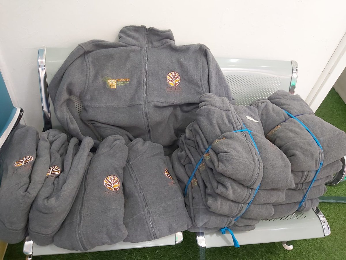 BrandsCj's tweet photo. Corporate Customized #FleeceJackets Branded with company logo &amp; details. Available in variety of colours &amp; sizes. We do countrywide deliveries within 24hrs. For Orders &amp; Inquiries plz contact us 
☎️ 0723828823/0737266534 info@cjaybrands.co.ke   https://t.co/rOqQGJk746 https://t.co/HyKUXiRUSn