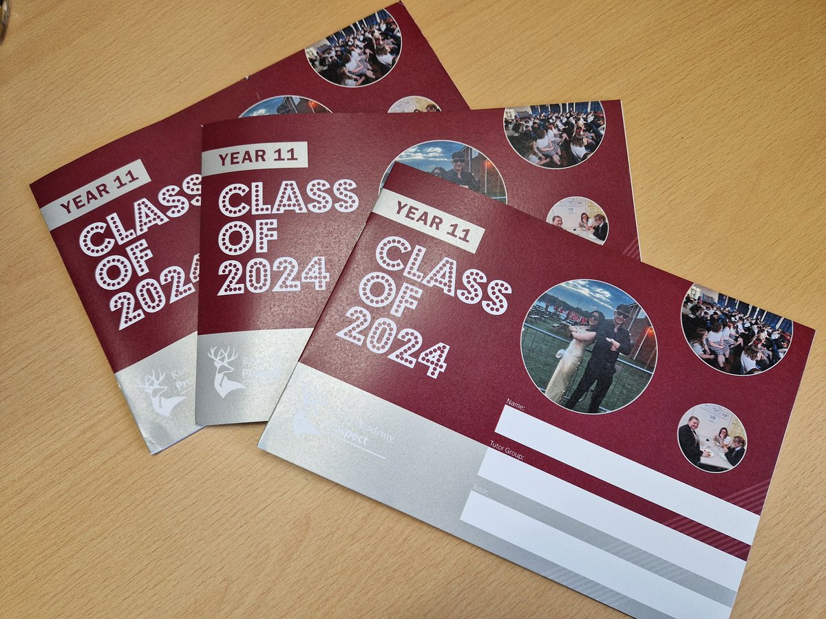 smccavish's tweet photo. Class. Of 2024 Year 11 starts now! Thank you so much @creativescrumuk for these amazing booklets. @kaprospect @KGAcademies https://t.co/gpQ8VNwfcG