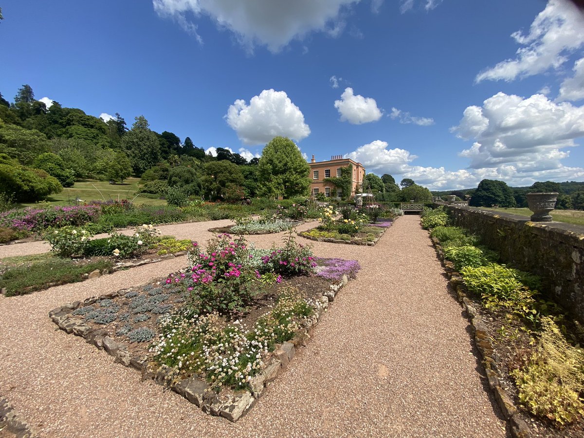RuthInHeritage's tweet photo. Sun was out at @NTKillerton yesterday. The exhibition was wonderful - reusing and adapting clothes to prevent waste, an old principle much needed in a modern world https://t.co/q8QoZfAWSQ