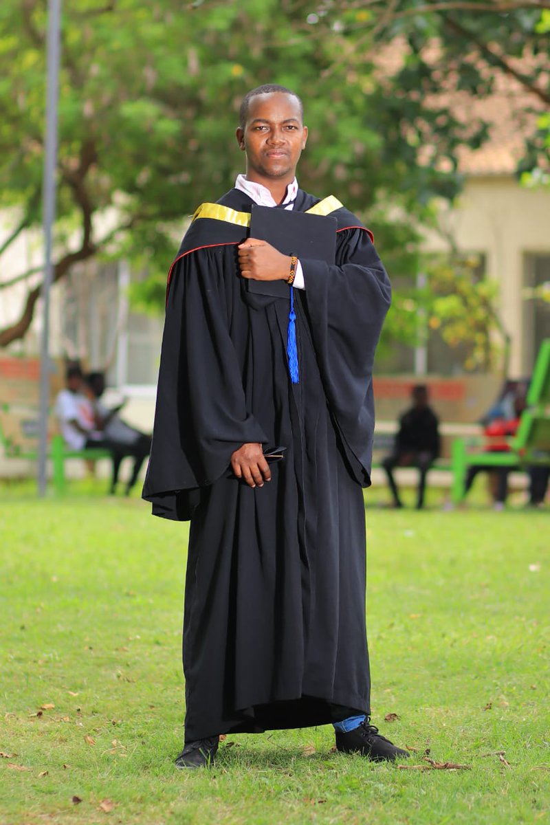 Joined September 2017.
Graduated 2023.

There is hope for all. Never give up. Lets dream together.

Now an Engineer.
#JKUATPAUJune2023Grad