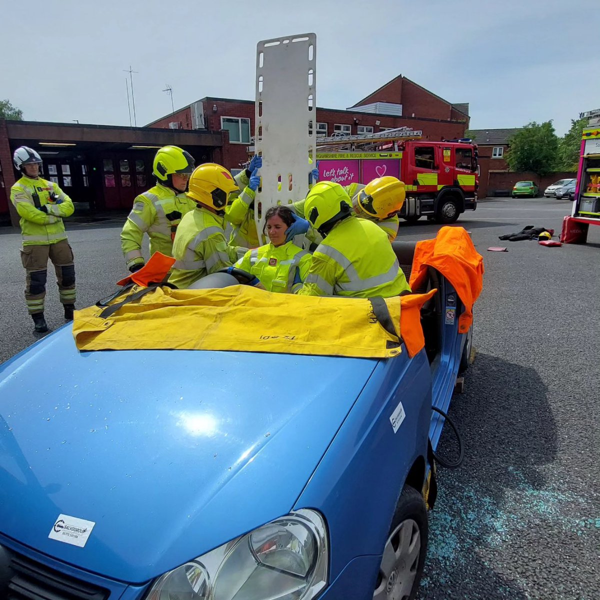 Long Eaton Fire tweet media
