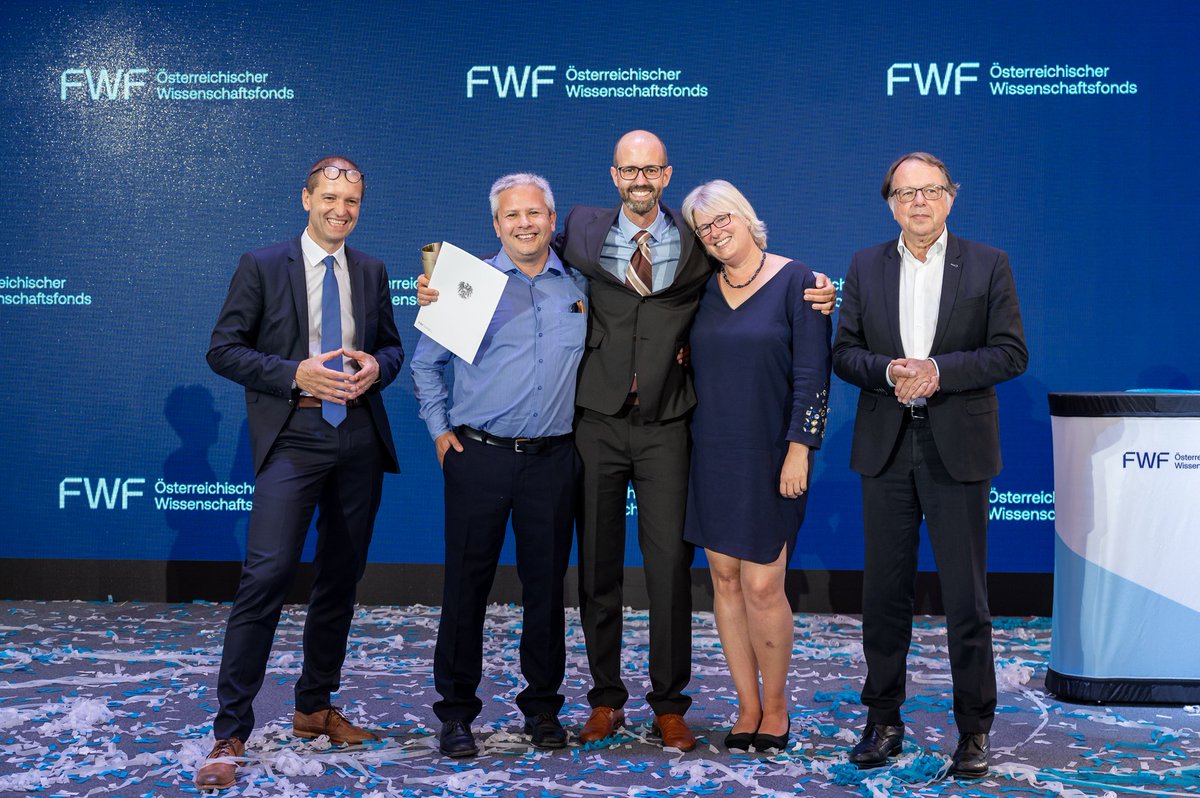 Riesen News zum Wochenende: <a href="/LukasThuermer/">Lukas Thürmer</a>  @PLUS_1622 bekommt den <a href="/FWF_at/">FWF</a> START-Preis! Herzlichen Glückwunsch von deinem PLUSTRACK-Team! fwf.ac.at/de/news-presse… <a href="/dept_psych_sbg/">Department of Psychology, Univ. Salzburg</a>  [SR]