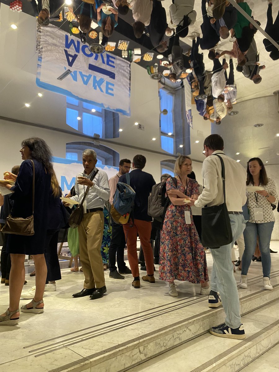 Le groupement "logistique et flottes durables" s'est réuni aujourd'hui dans un lieu emblématique : l'Hôtel de Ville de Paris 🗼

Échanges, partage et retours d'expérience sont les maîtres-mots de cette réunion !